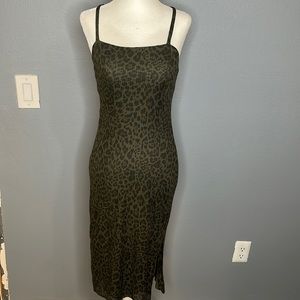Express dark green leopard print dress with leg slit